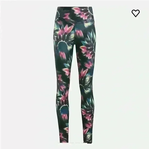 NWT Reebok ID Train Printed Leggings size M - Picture 7 of 9